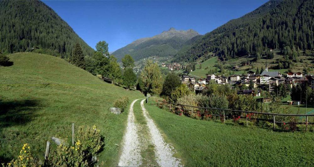 Hotel Terme Di Rabbi Bagni di Rabbi Bagian luar foto